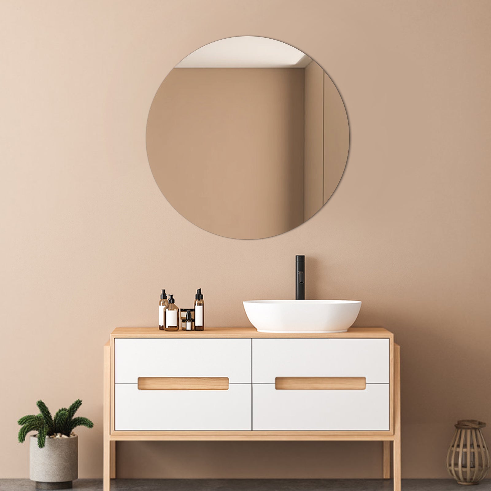 Modern Minimalist Round Mirror — The Perfect Blend of Home Decor &amp; Functionality - My Store