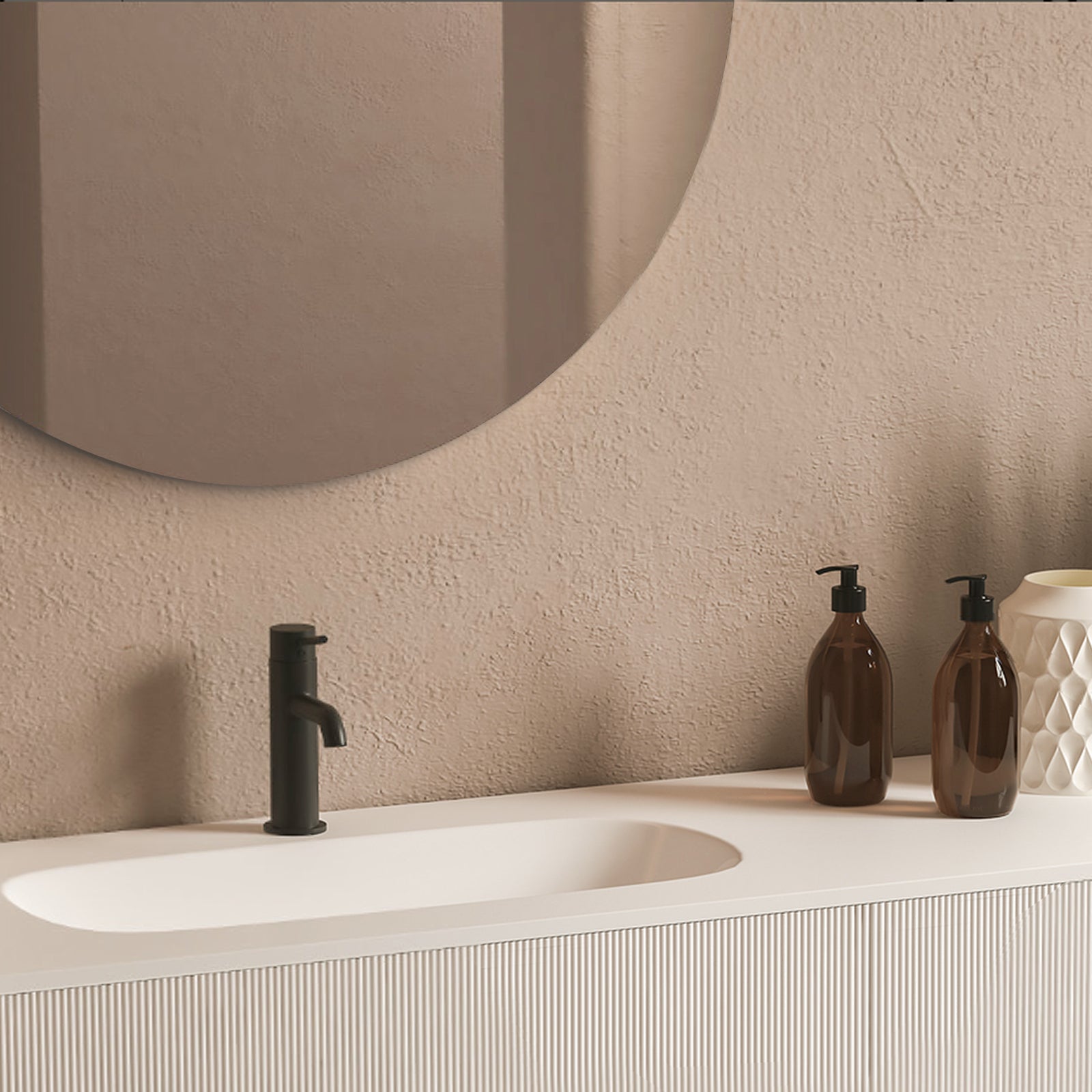 Modern Minimalist Round Mirror — The Perfect Blend of Home Decor &amp; Functionality - My Store